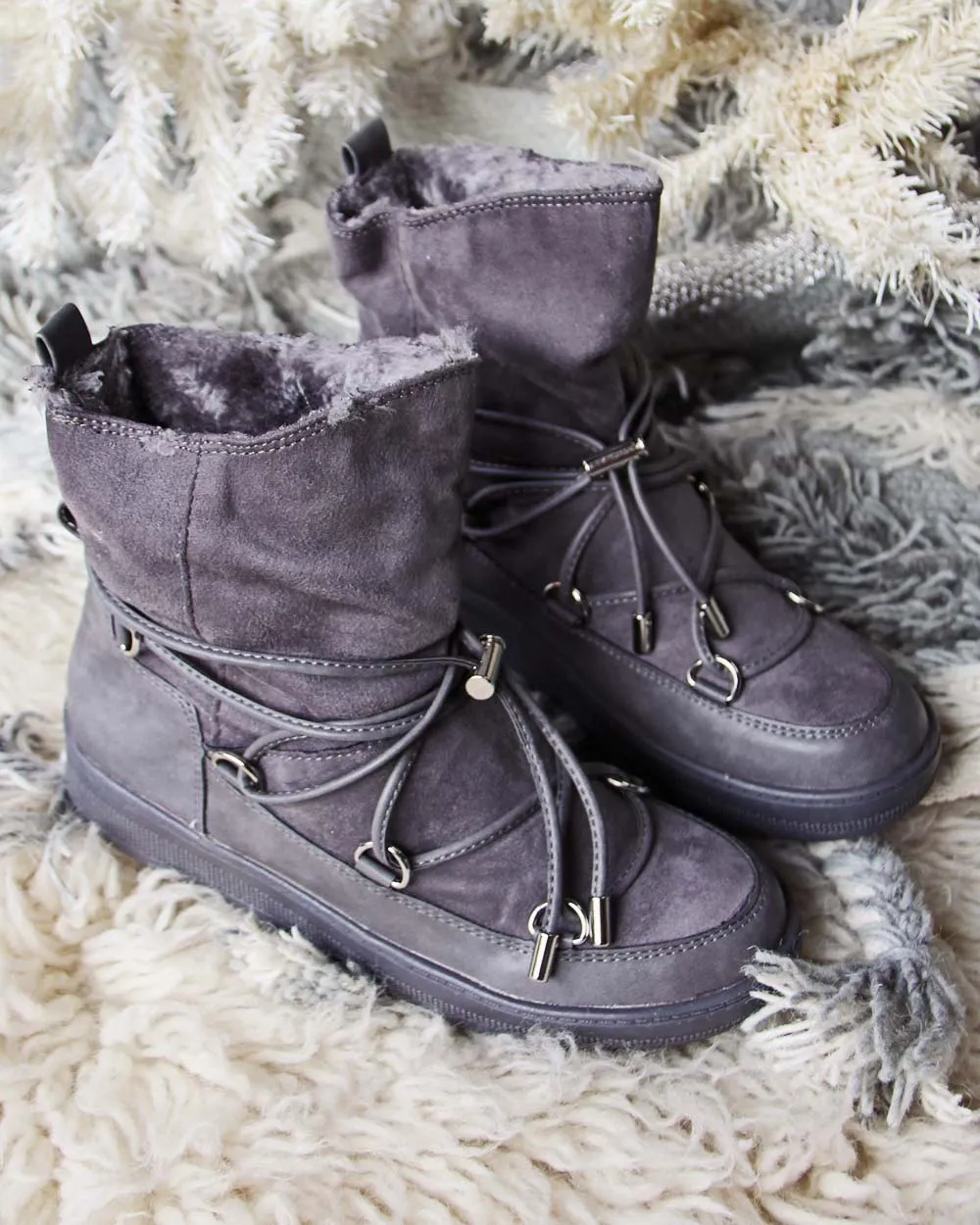 Bear Cabin Cozy Boots in Gray