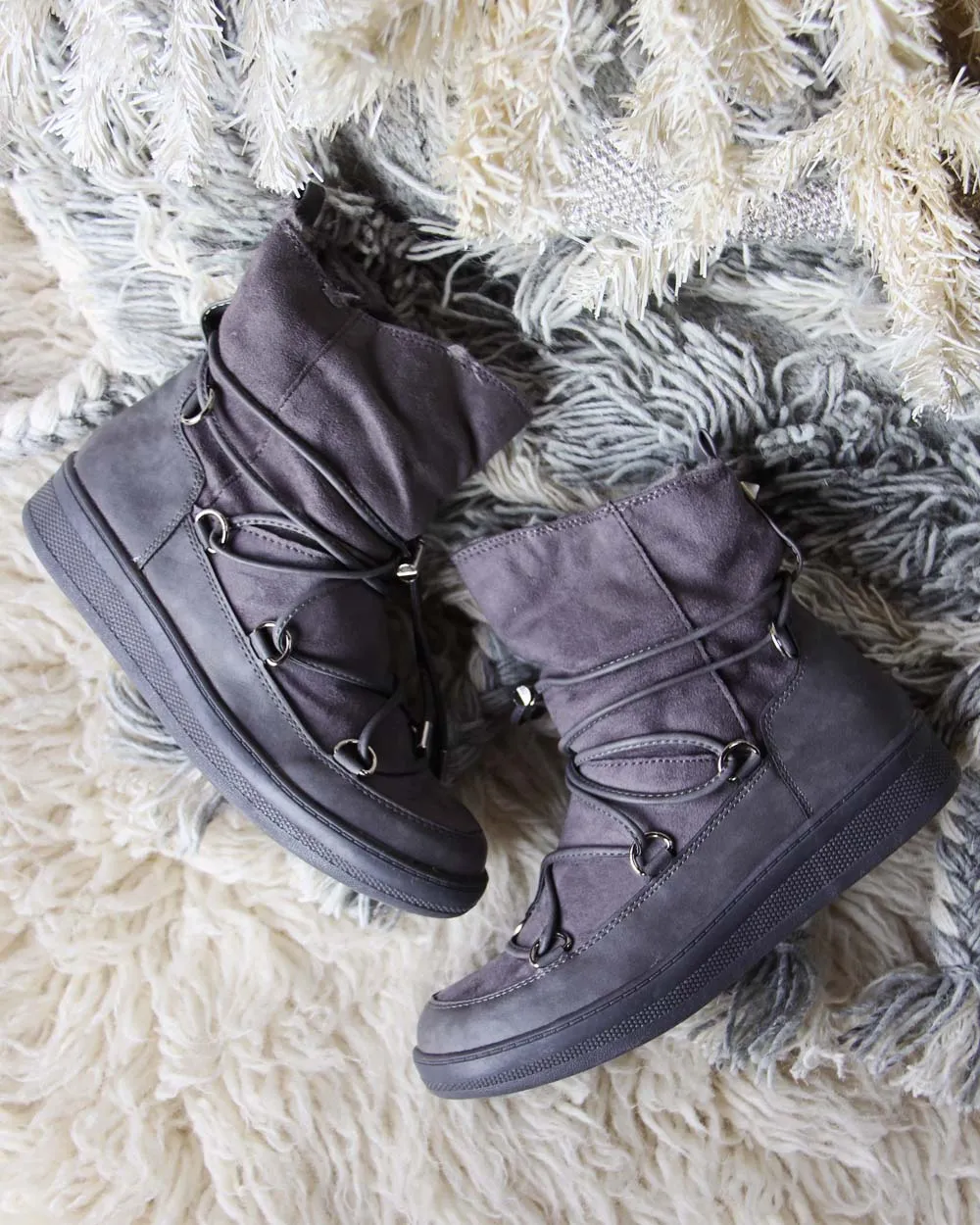 Bear Cabin Cozy Boots in Gray