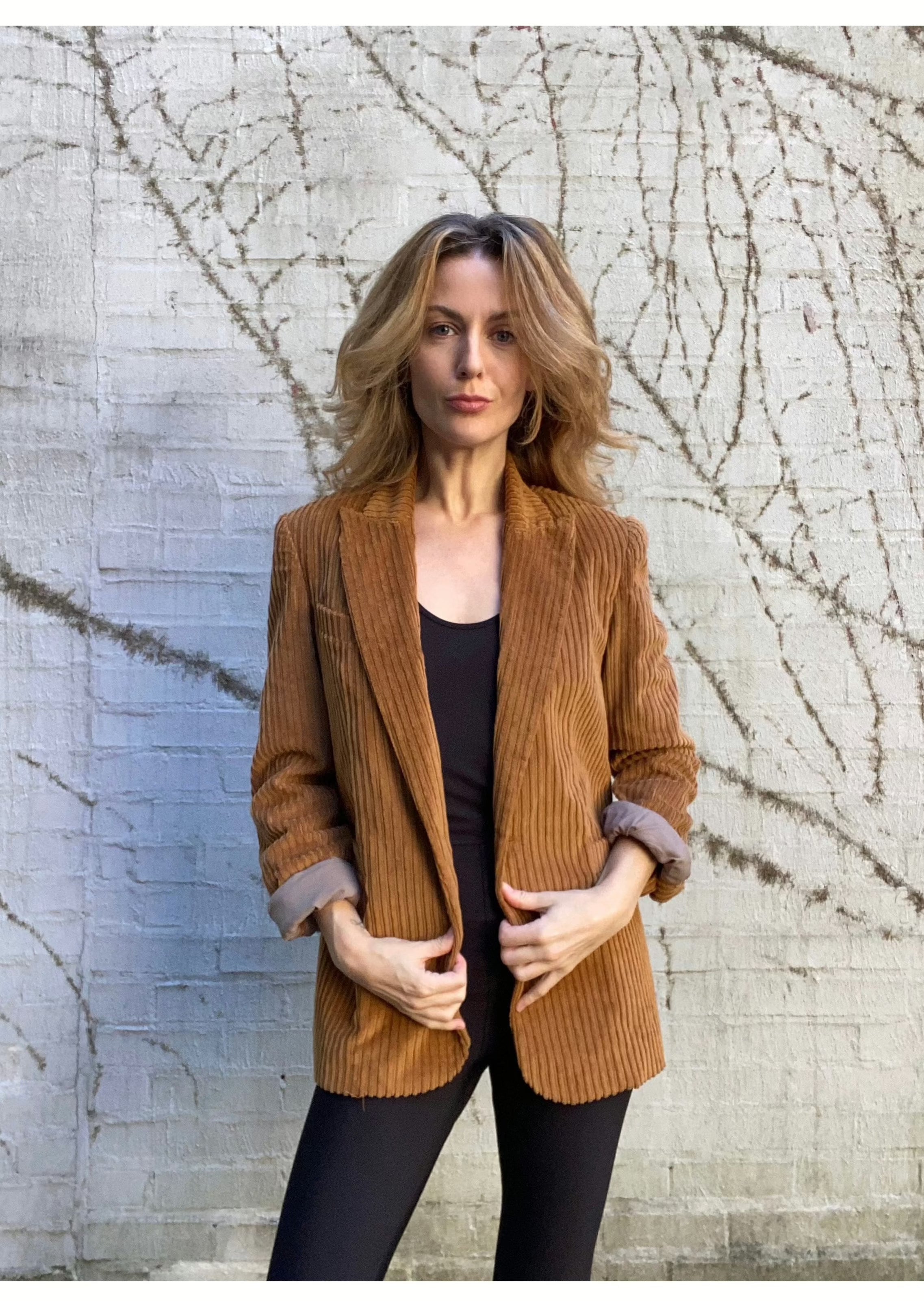 Bianca Jacket in Wide Corduroy