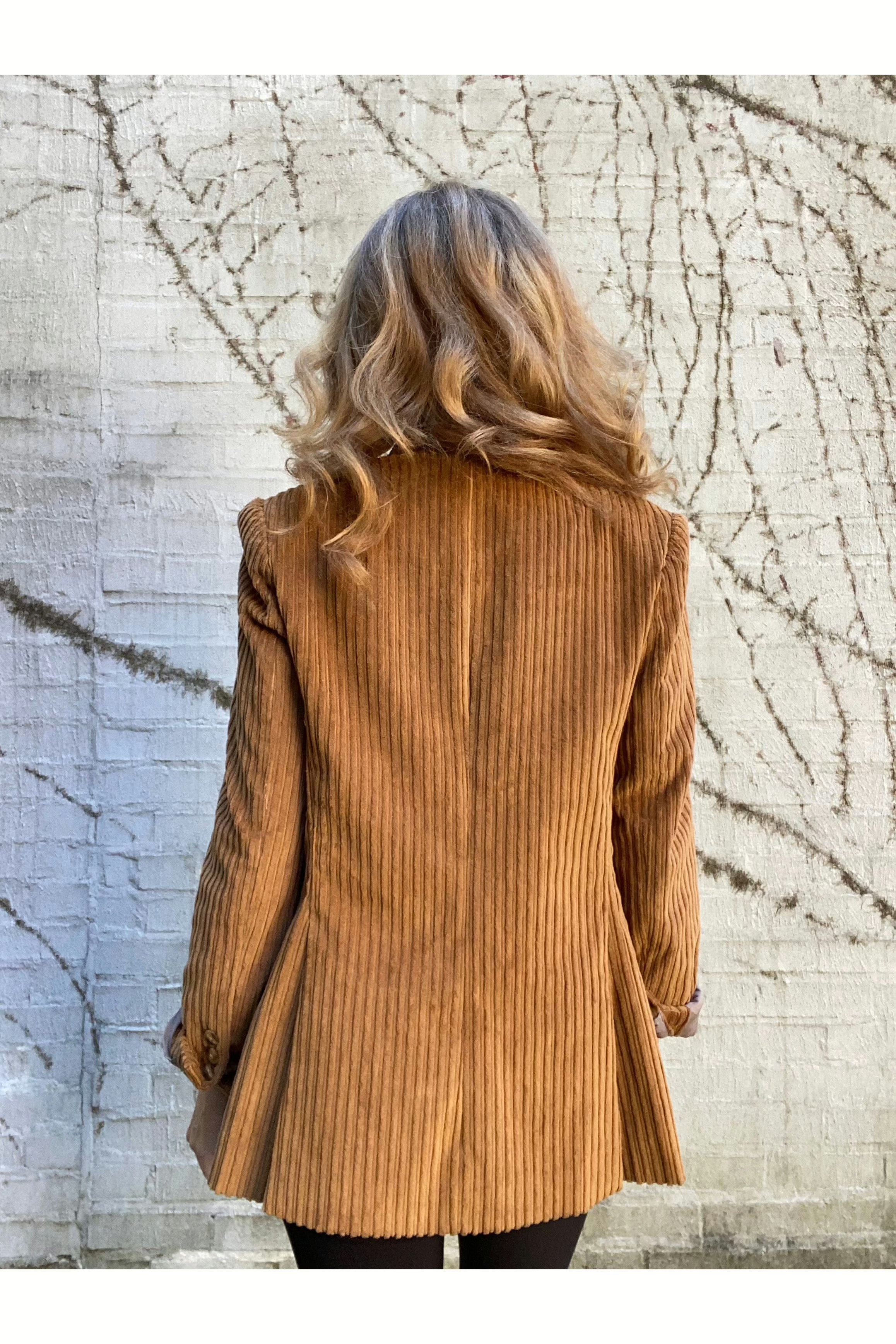 Bianca Jacket in Wide Corduroy