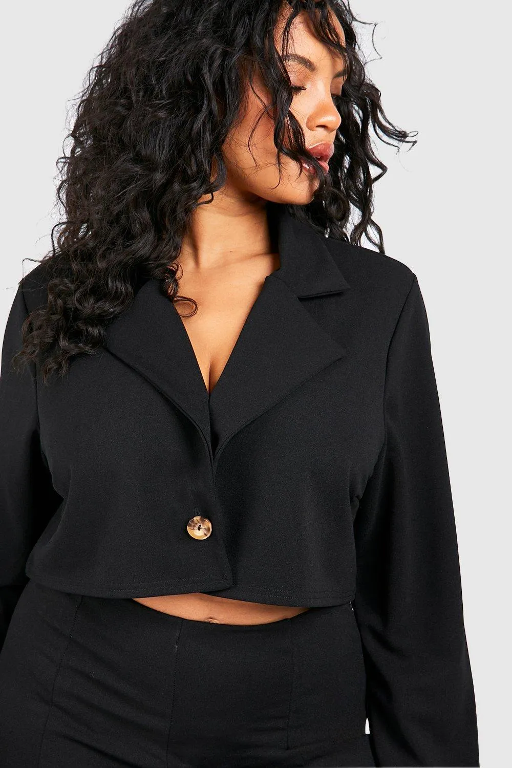 Jackets & Coats | Plus Crepe Cropped Blazer | boohoo