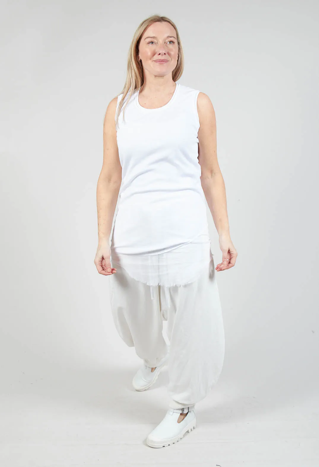 Mesh Hem Vest in Starwhite