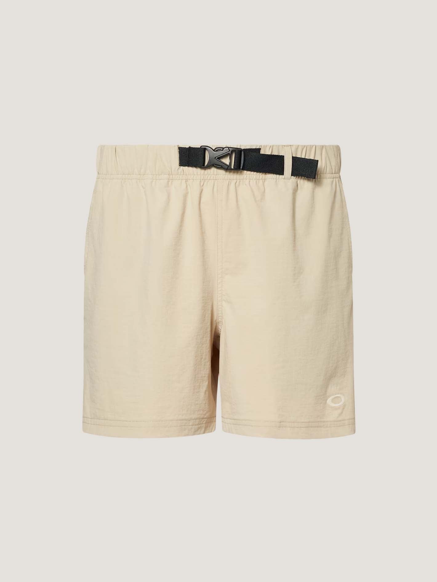 SHORT OAKLEY HOMBRE LATITUDE 18 SHORT