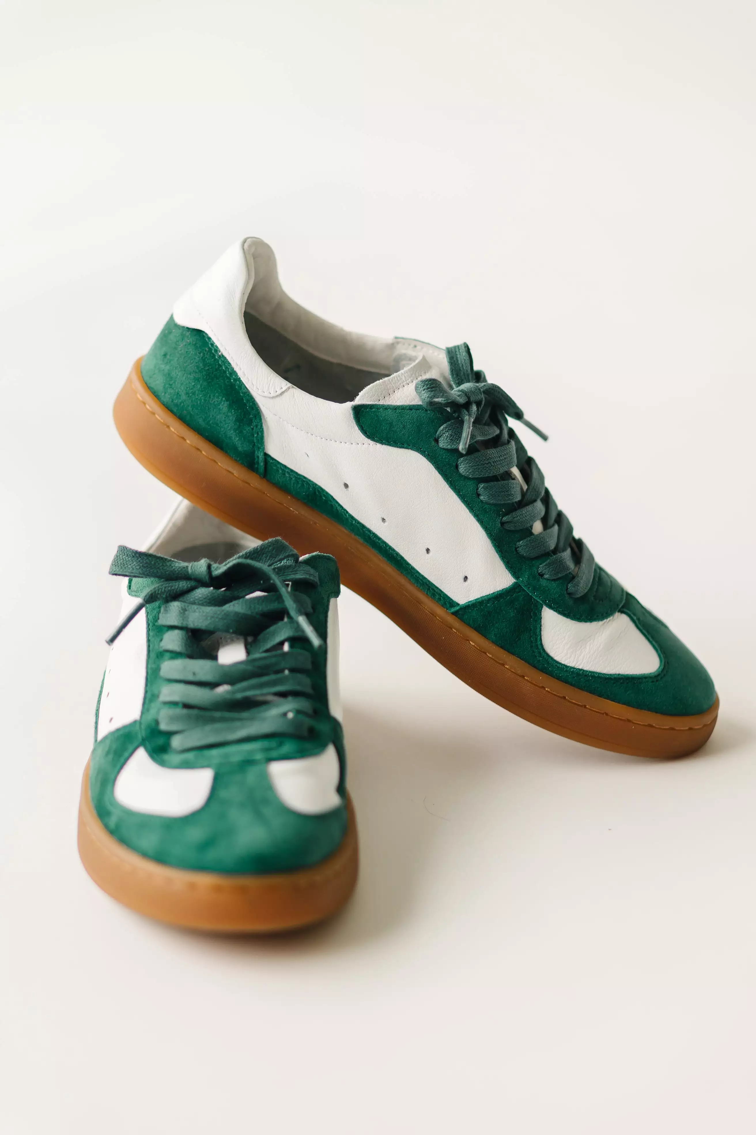 The Monty Low Top Sneaker in Green