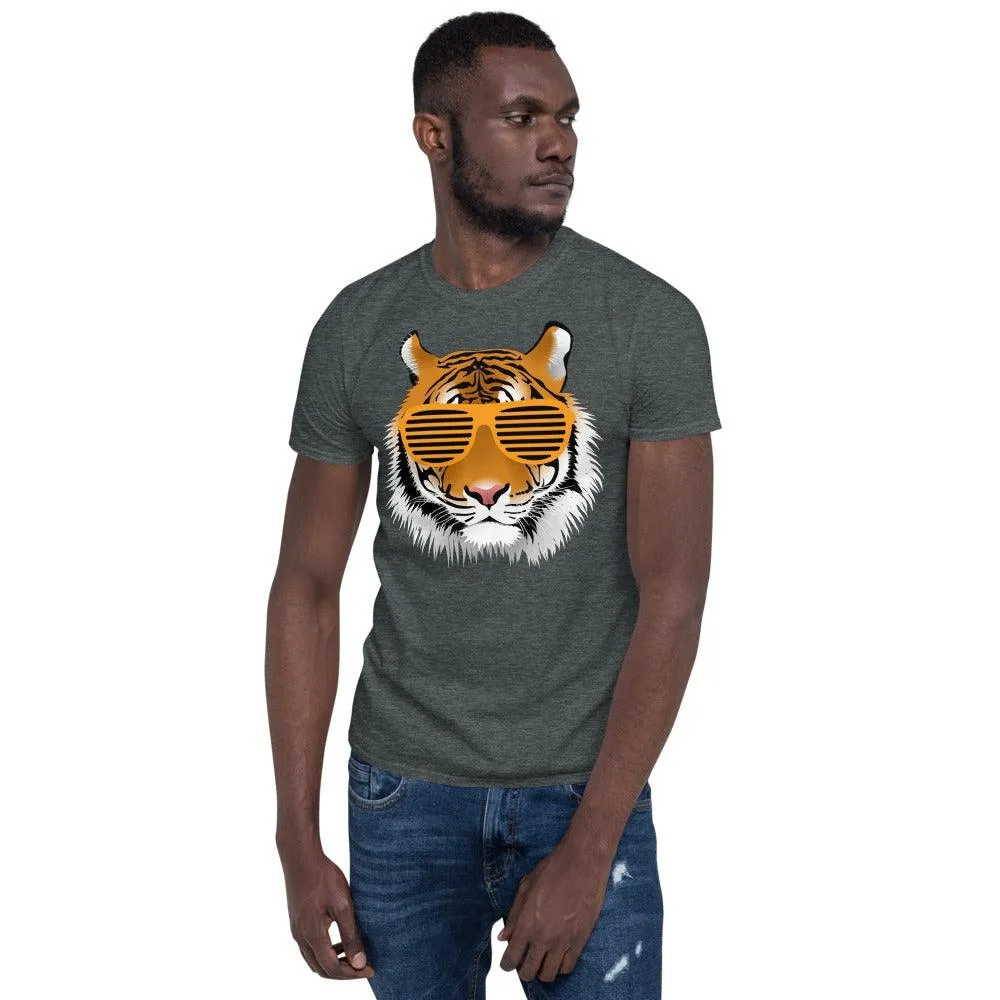 Tiger party Unisex T-Shirt