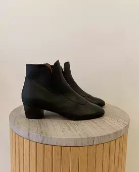 Warehouse Sale - Calm Boots Deep Sea Leather