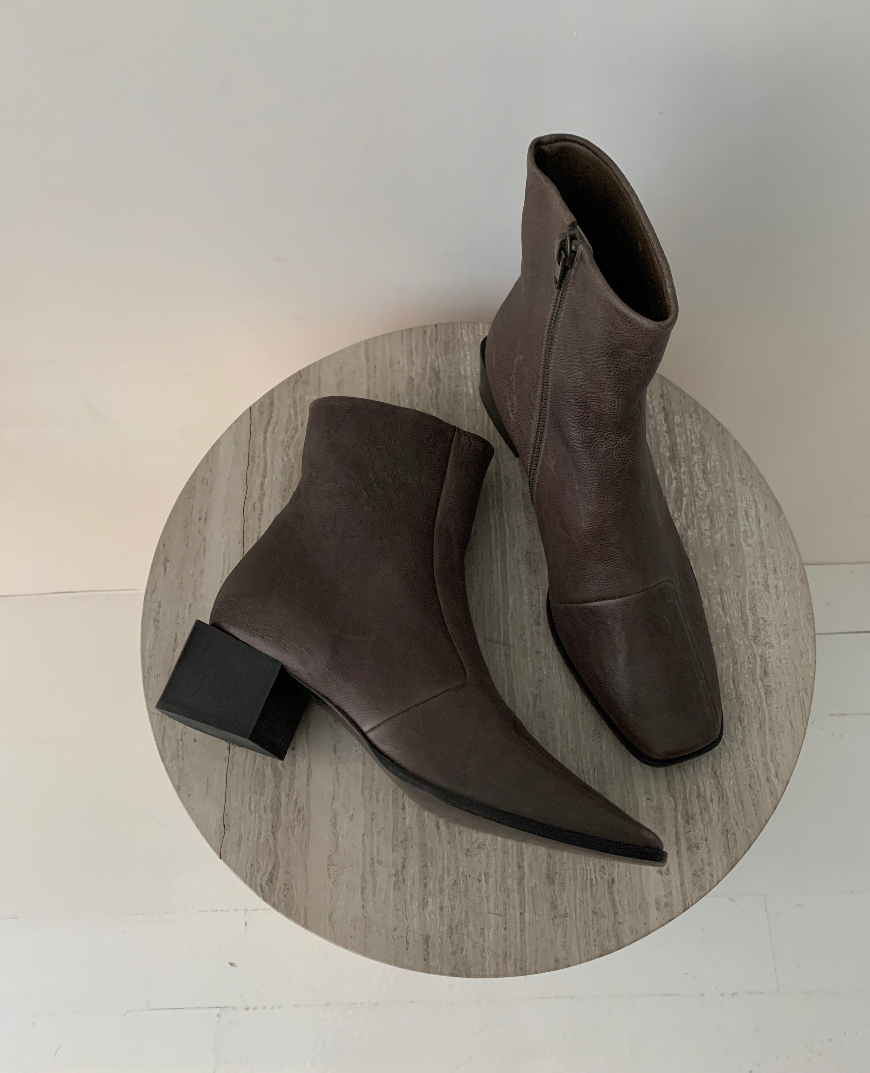 Warehouse Sale - Sish Boots Mushroom Leather